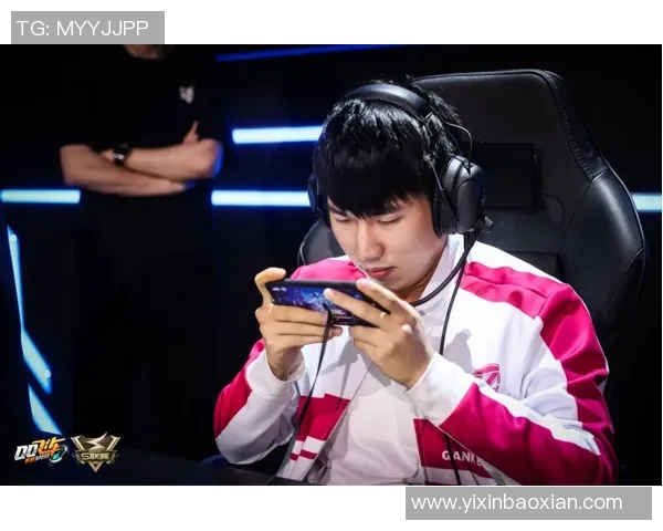 高校联赛最新积分榜RNG强势领跑积分达到70分引发关注 高校联赛最新积分榜RNG强势领跑积分达到70分引发关注